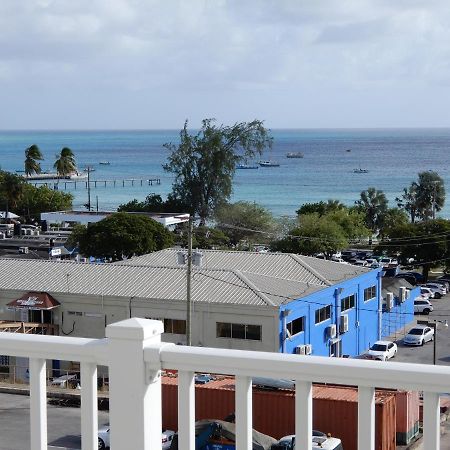 Oistins Bayview Apartments クライストチャーチ エクステリア 写真