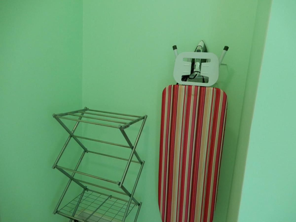 Oistins Bayview Apartments クライストチャーチ エクステリア 写真