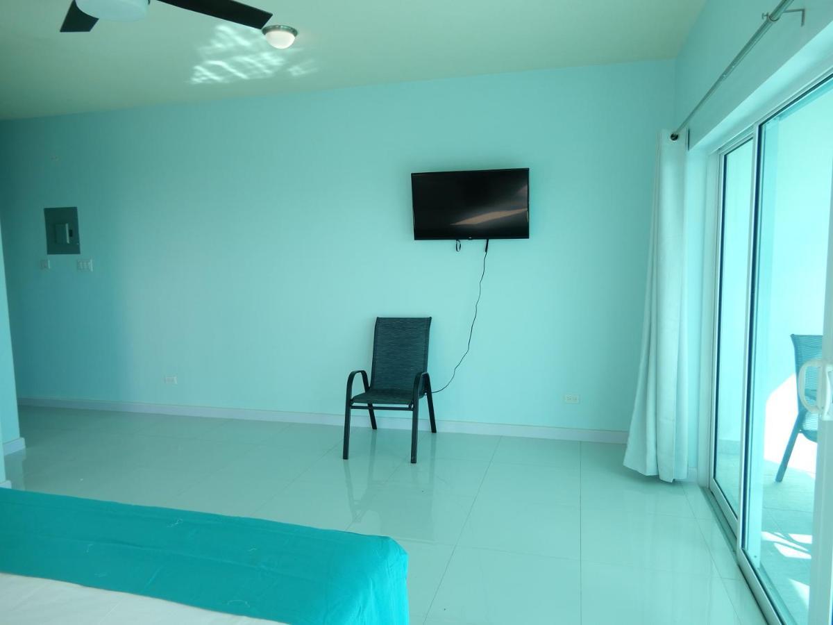 Oistins Bayview Apartments クライストチャーチ エクステリア 写真