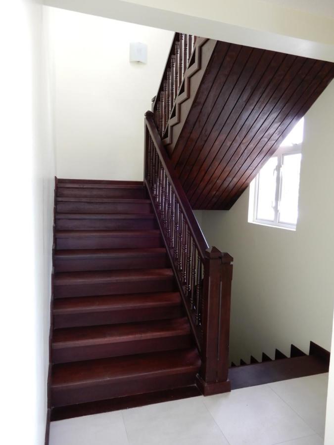 Oistins Bayview Apartments クライストチャーチ エクステリア 写真